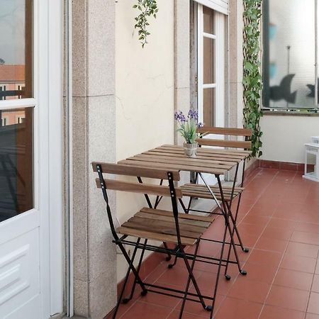 Apartment With Balcony In The Square Porto Kültér fotó