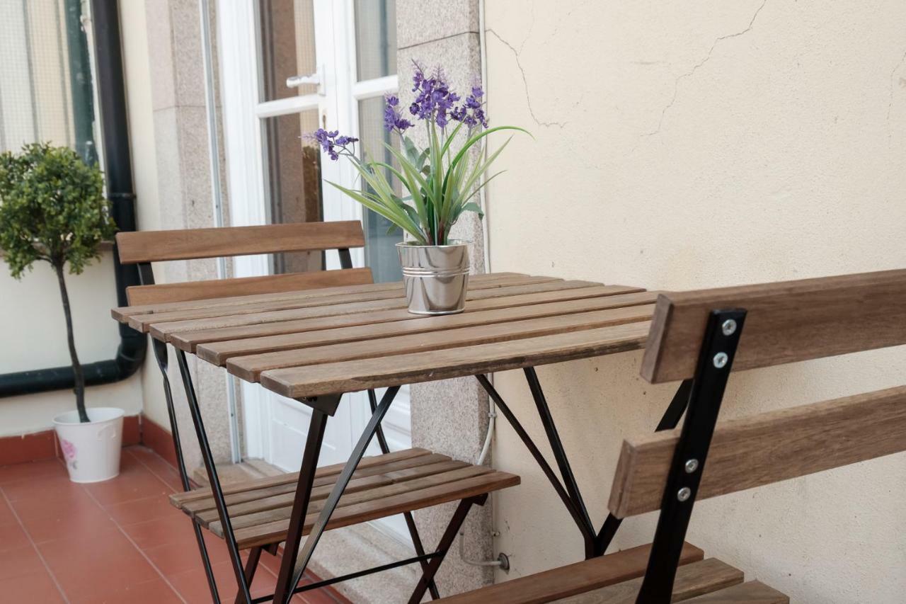 Apartment With Balcony In The Square Porto Kültér fotó