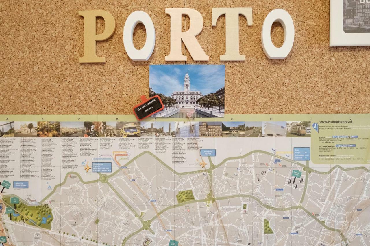 Apartment With Balcony In The Square Porto Kültér fotó
